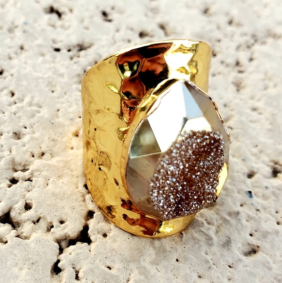New Huge Titanium Window Druzy Adjustable Gold Ring. - Picture 7 of 16